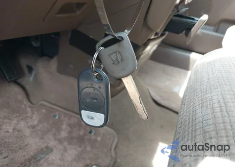 2002 Honda Cr-V Lx из США, поврежденный, VIN JHLRD78422C012702